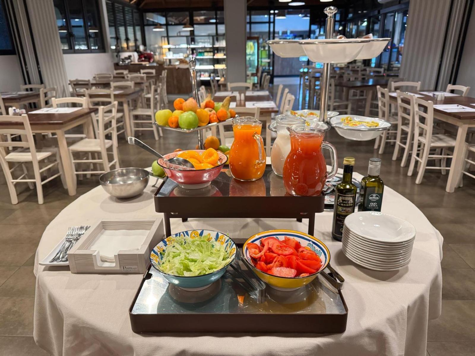 奇塔迪博洛尼亚中央旅游酒店 外观 照片